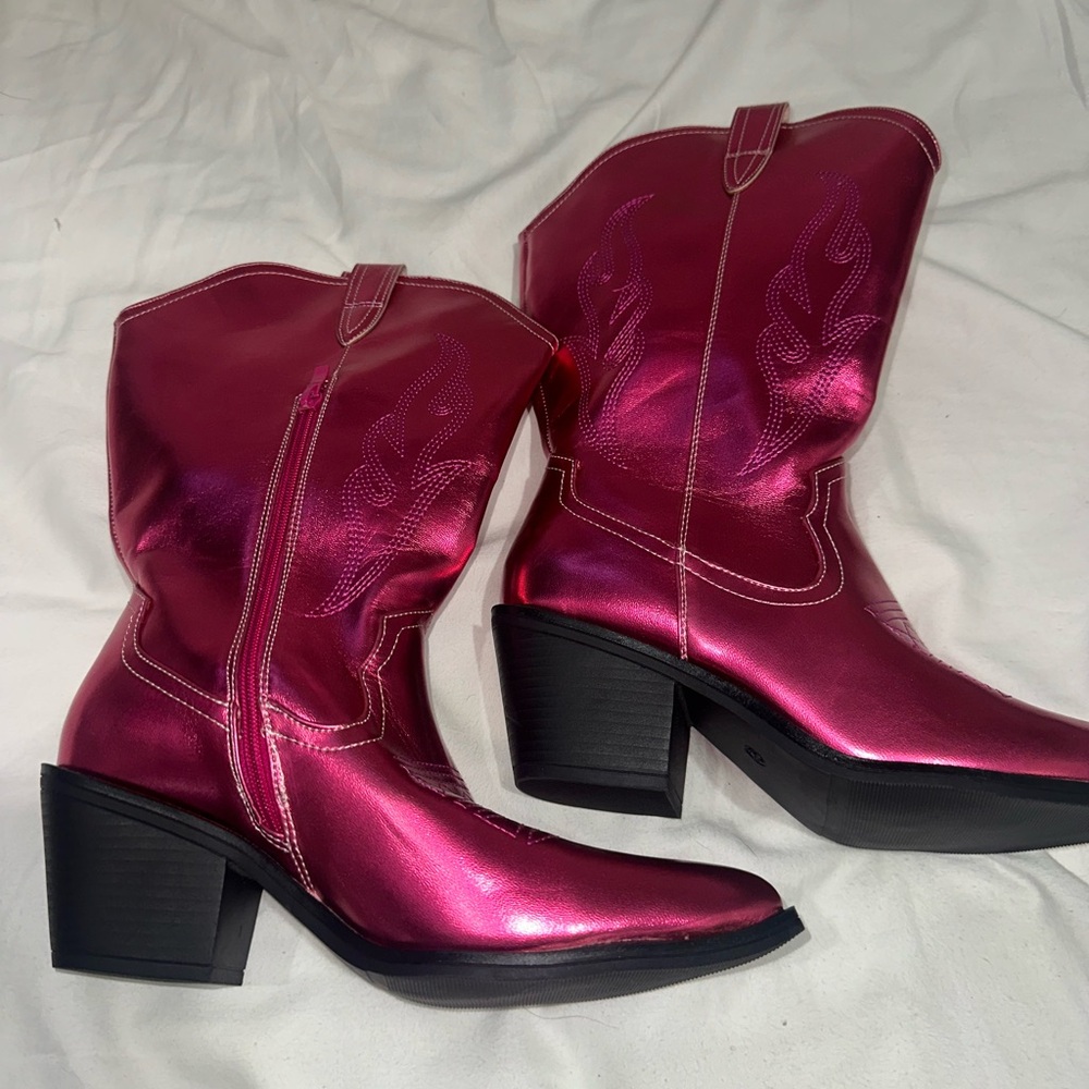 WIDE CALF METALLIC Fuchsia Heeled Western Boots